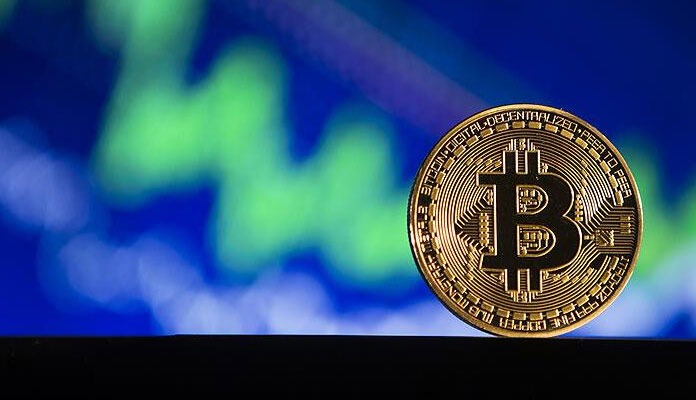 Bitcoin 12 bin dolar birden düştü