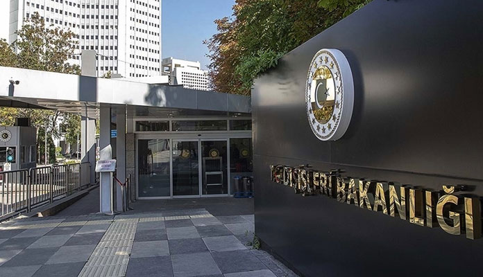 Dışişleri: 15 Türk denizci güvenli bir noktada bulunmakta