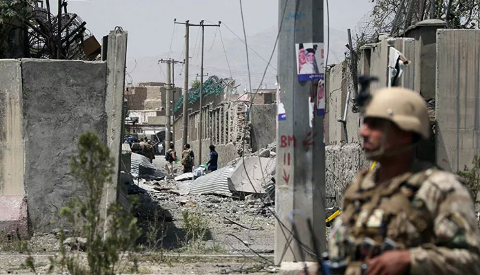 Afganistan'da bomba yüklü araçla saldırı