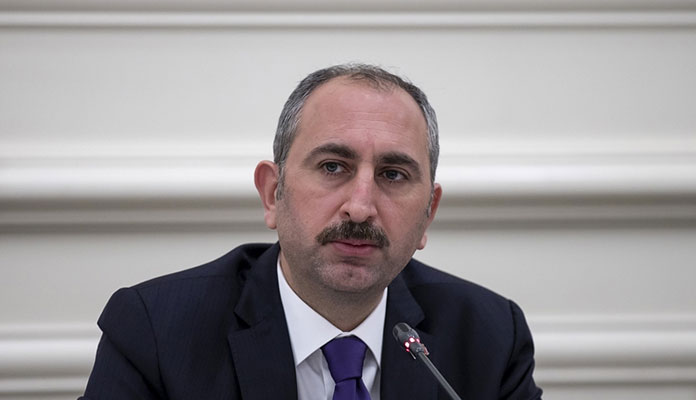 Bakan Gül: Yeni bir toplumsal sözleşmeyi milletimizin iradesiyle yeni anayasayla taçlanacağına olan inancımız tamdır