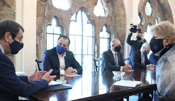 Lute Anastasiadis ile görüştü