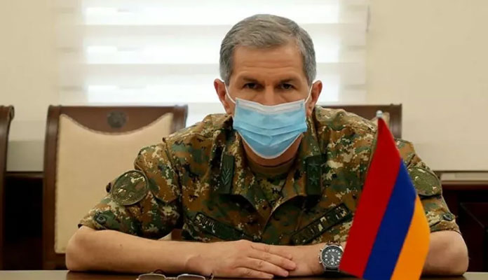 Ermenistan’da Genelkurmay Başkanı’nın görevine son verildi