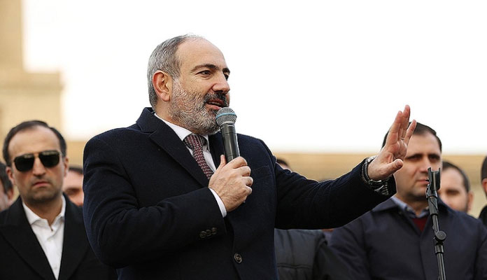 Ermenistan eski cumhurbaşkanı Petrosyan: Paşinyan istifa etmeli ve sürgüne gönderilmeli