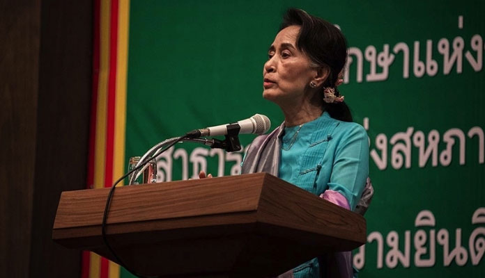 Myanmar'da gözaltında tutulan Suu Çii'ye rüşvet suçlaması yöneltildi
