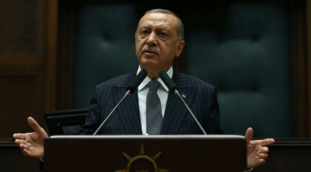 "Kimin terör örgütleri ve suç çeteleriyle yürüdüğünü milletimiz biliyor"