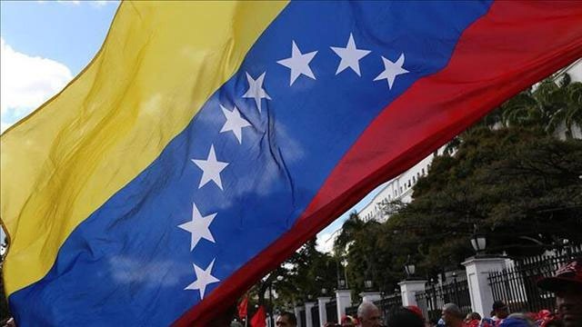 Venezuela'dan Kolombiya'nın sınırları tek taraflı açma kararına tepki