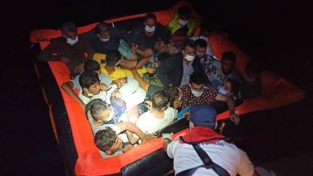 Bodrum açıklarında 37 düzensiz göçmen kurtarıldı