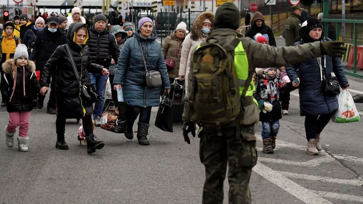 BM: Ukrayna'dan komşu ülkelere geçen mültecilerin sayısı 5 milyonu geçti