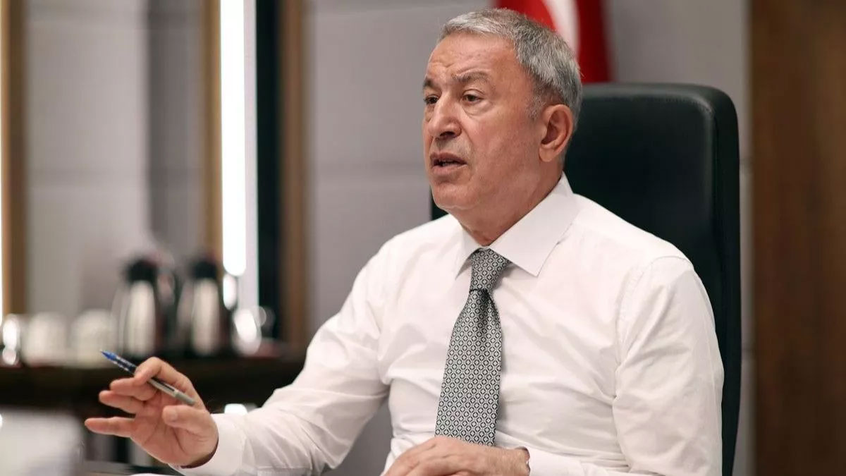 Suriye'nin kuzeyine olası harekat! Bakan Akar: Kimse bize engel olmaya kalkmasın