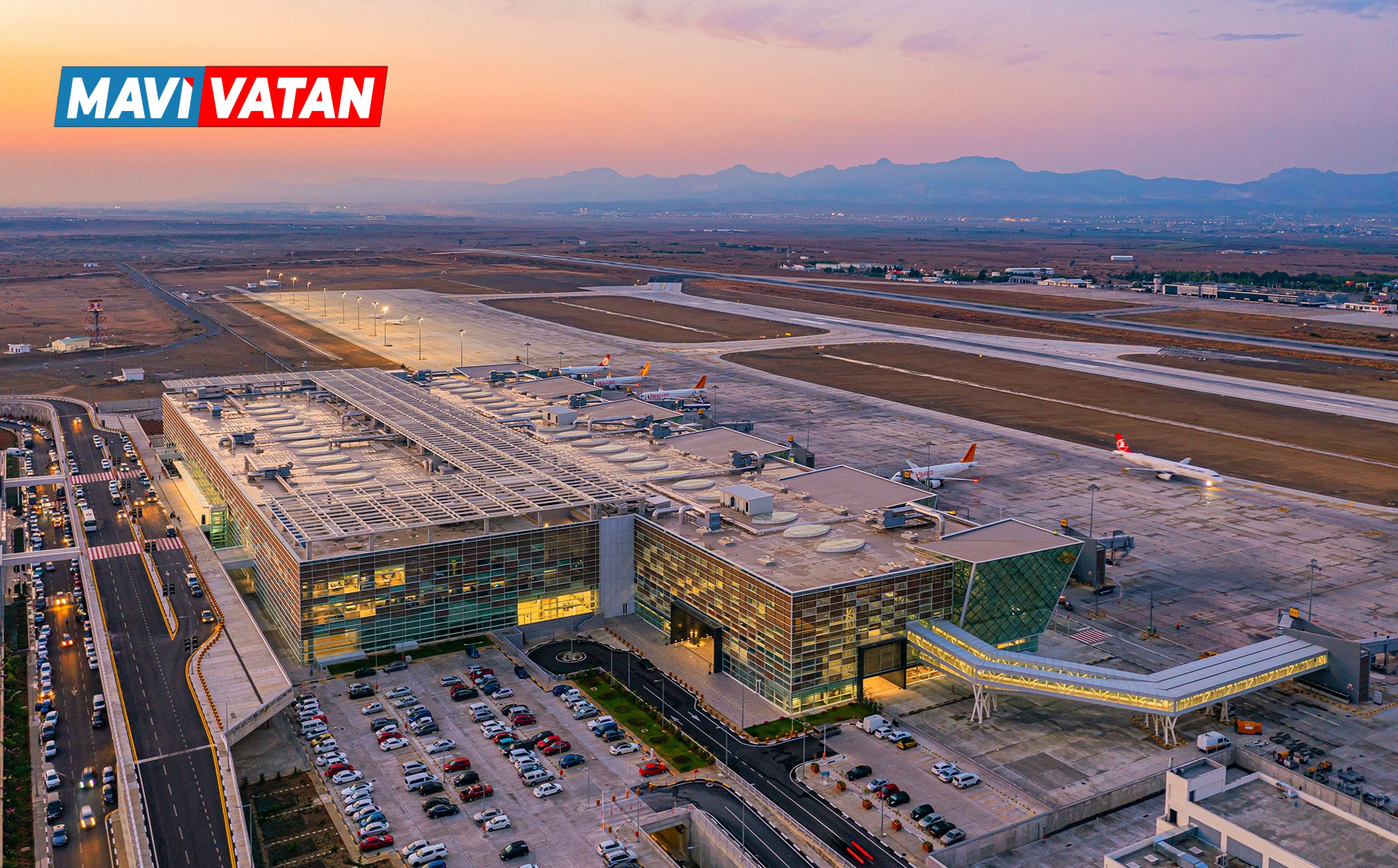 Ercan Havalimanı’nda RWY 11R/29L pistinde lastik izi temizleme çalışması yapılacak