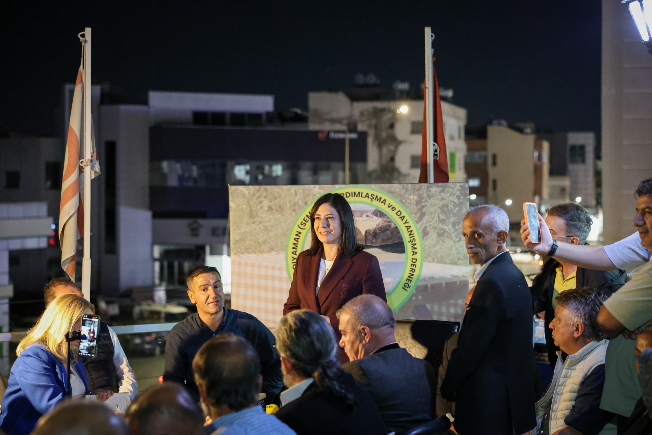 İncirli: “Toplumsal barışa ve uzlaşıya büyük önem veriyoruz”