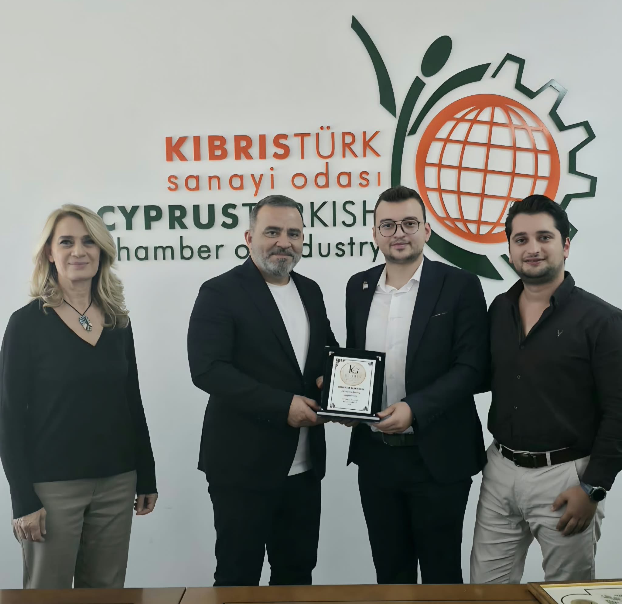 Kıbrıs Genç Girişimciler ve Üreticiler Derneği, KTSO’yu ziyaret etti