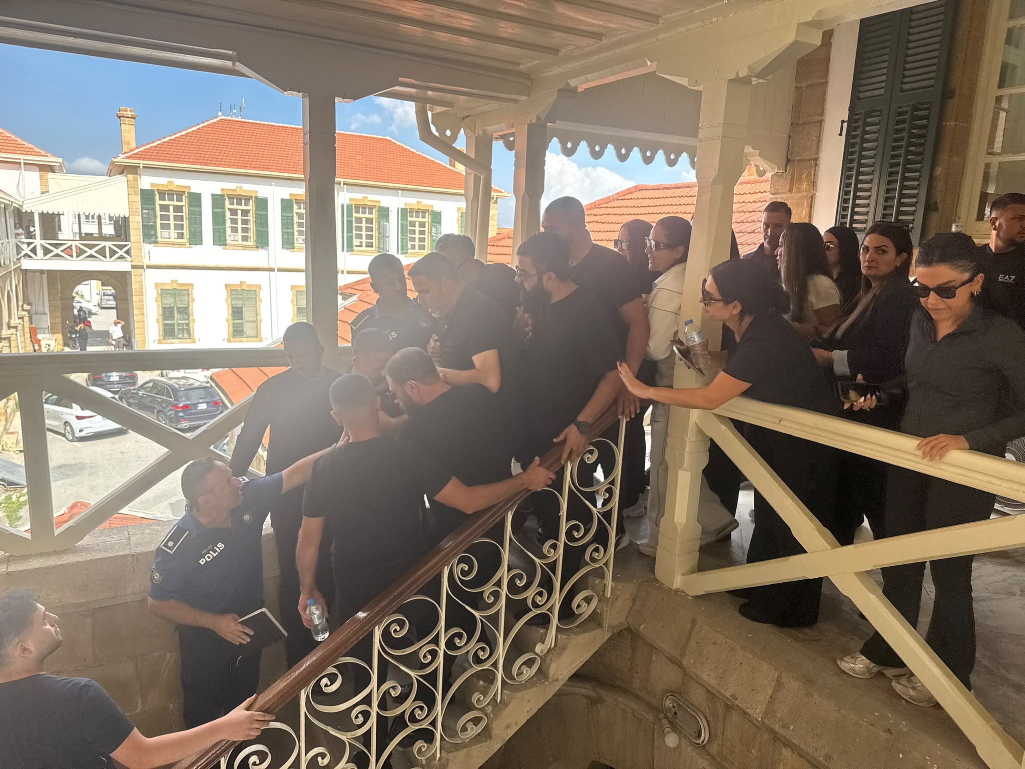 Sahte diploma davası.... Fatma Ünal 5 yıl hapse mahkum edildi